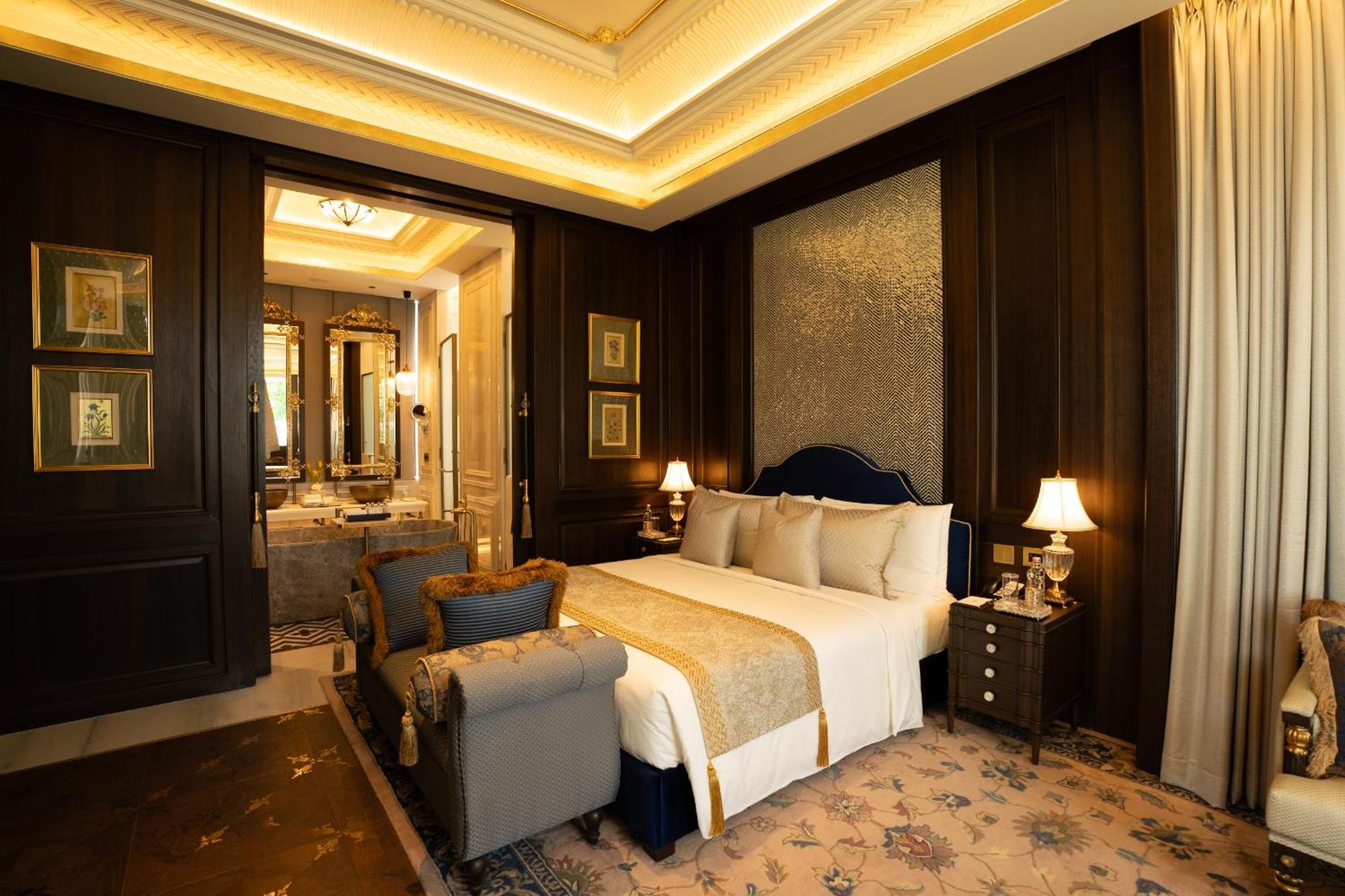 The Leela Palace Udaipur Exterior photo