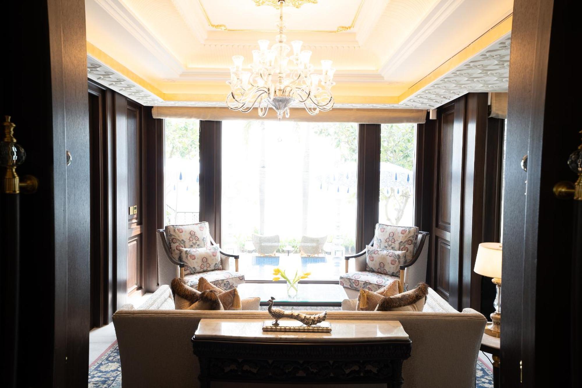 The Leela Palace Udaipur Exterior photo