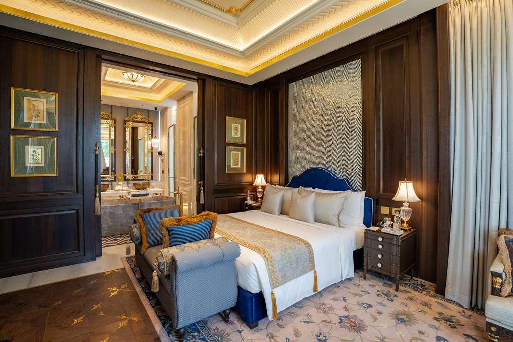 The Leela Palace Udaipur Room photo